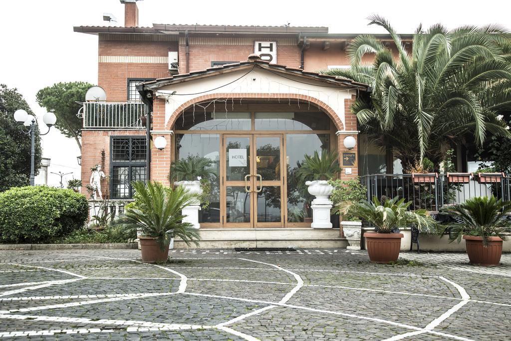 Camp'S Hotel Colonna Esterno foto
